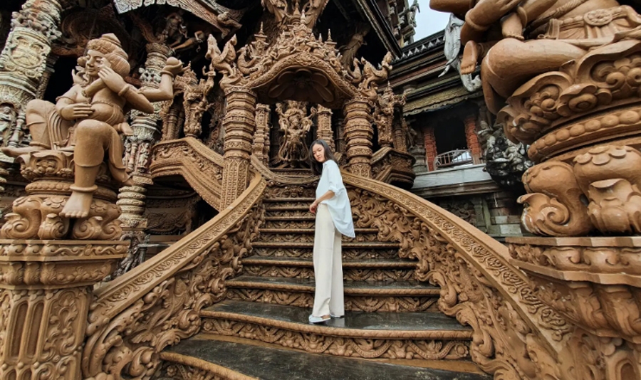 ค่าเข้าปราสาทสัจธรรม